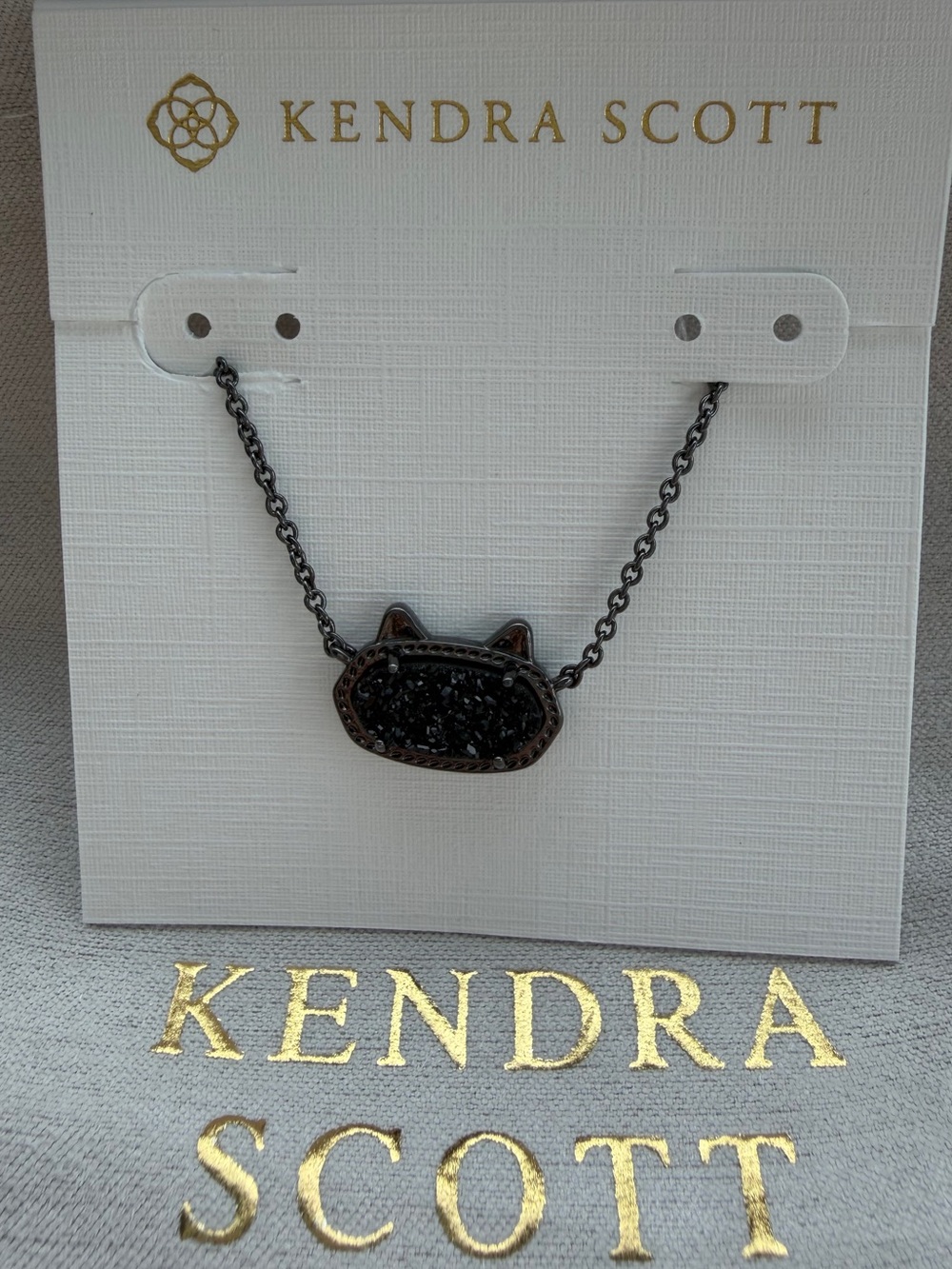 🔆Kendra Scott Black Cat Druzy Pendant Necklace